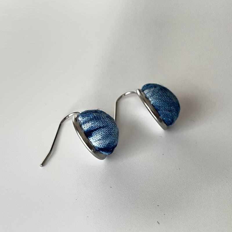 Handmade Miao Batik Earrings With Earrings - Handmade
