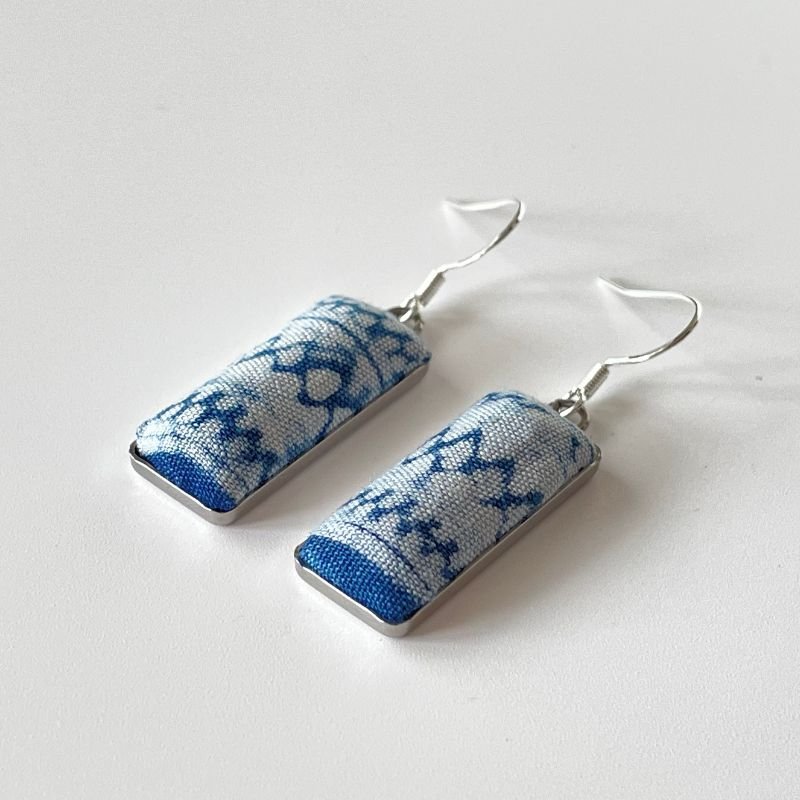 Handmade Miao Batik Earrings With Earrings - Handmade