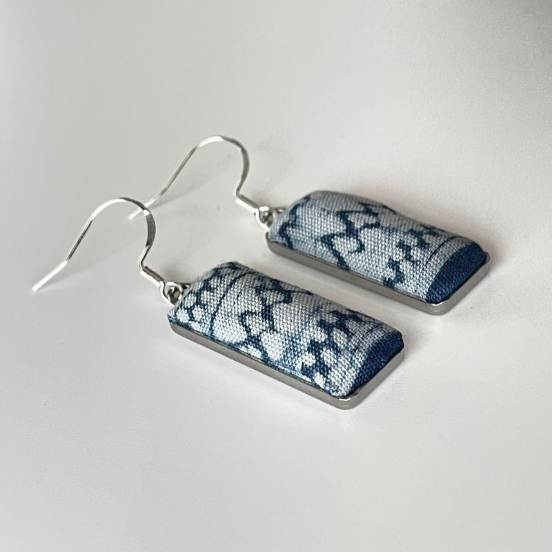 Handmade Miao Batik Earrings With Earrings - Handmade