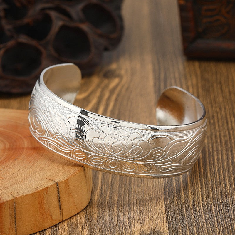 Miao Silver Bracelet With Lotus Bracelet - Handmade