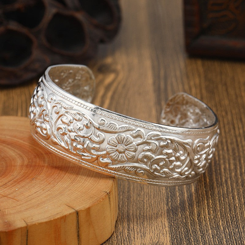 Miao Silver Bracelet With Flowers 2cm Bracelet - Handmade