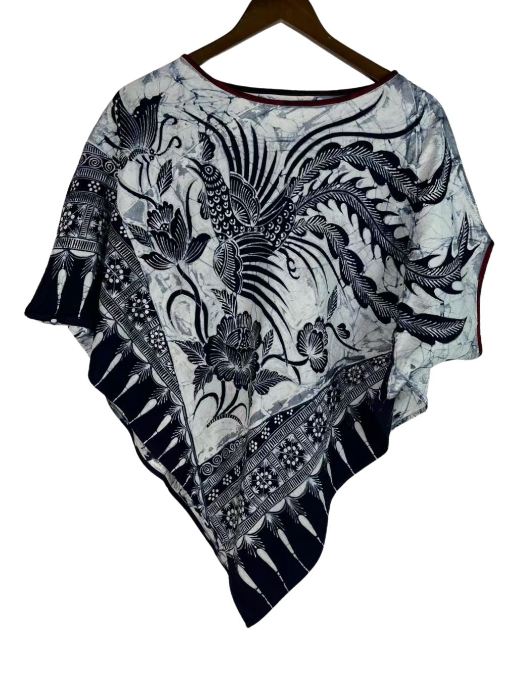 Handmade Miao Batik T-shirt - Runystore