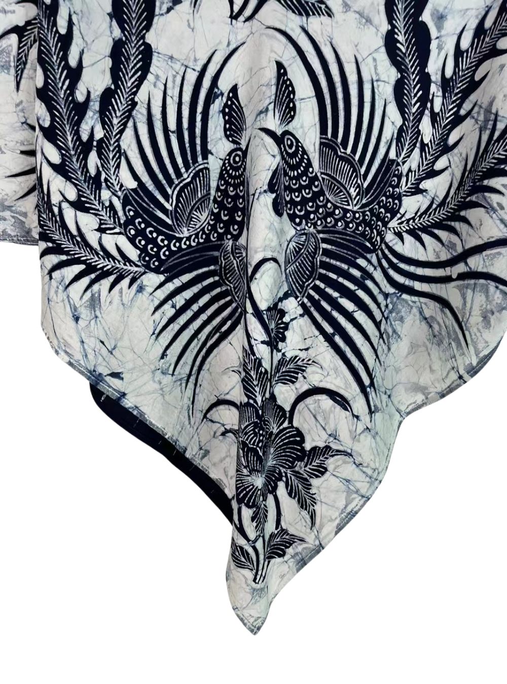 Handmade Miao Batik T-shirt - Runystore