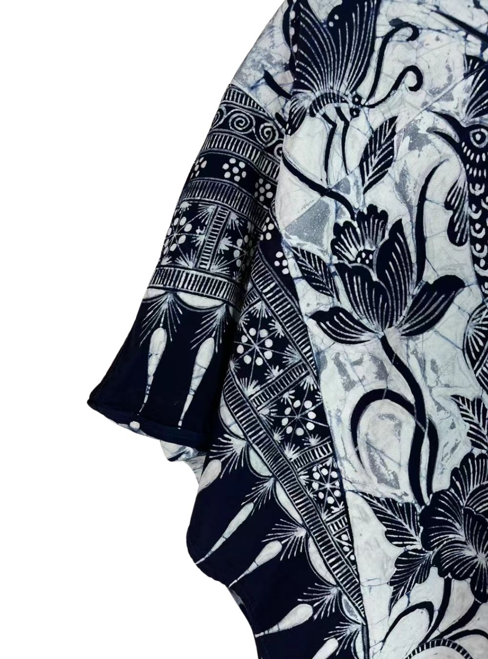 Handmade Miao Batik T-shirt - Runystore