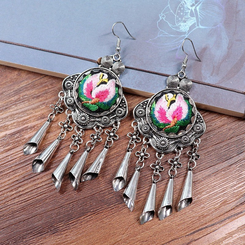 Retro Miao Embroidery Earrings With Wind Bell Earrings Only Earrings - Handmade