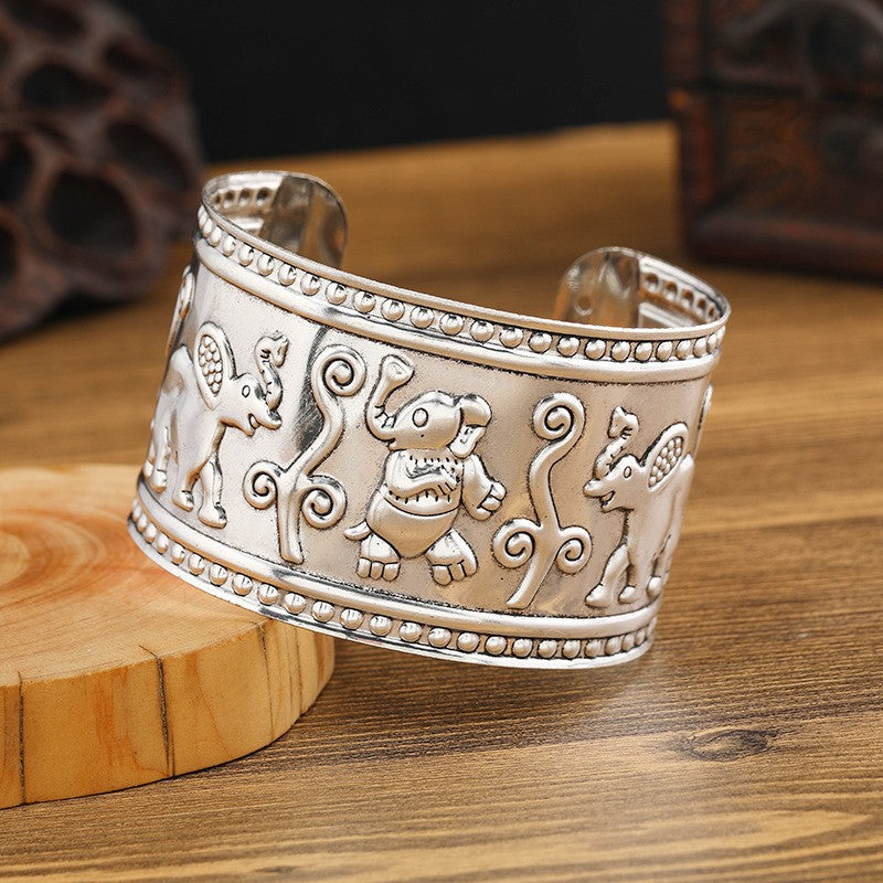 Retro Miao Silver Wide Bracelet With Borneo Elephant Bracelet - Handmade
