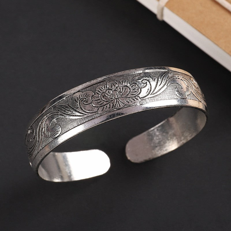 Vintage Miao Silver Bracelet With Peony 1.5cm Bracelet - Handmade